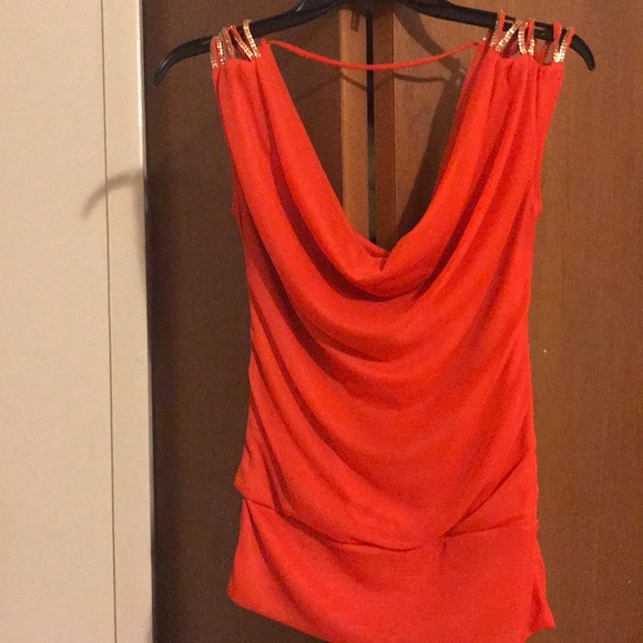 Top - Picture 2 of 2